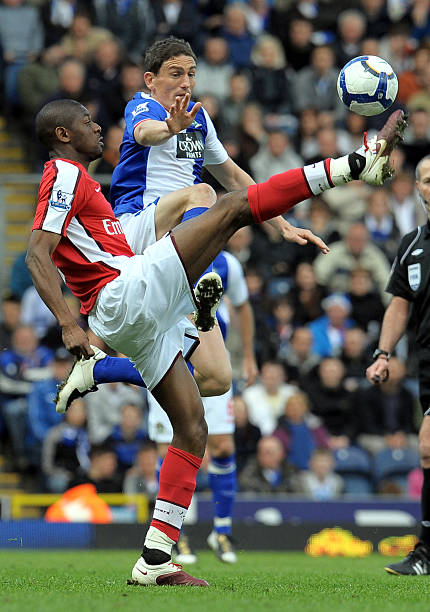 曾面对防守 曾面对防守